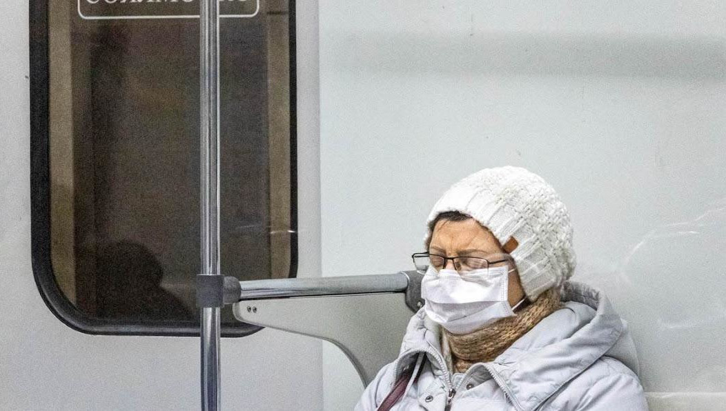 Власти полагаются на отсутствие данных повышенного роста госпитализаций.