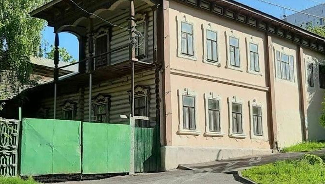 Здание было построено еще в середине девятнадцатого века.