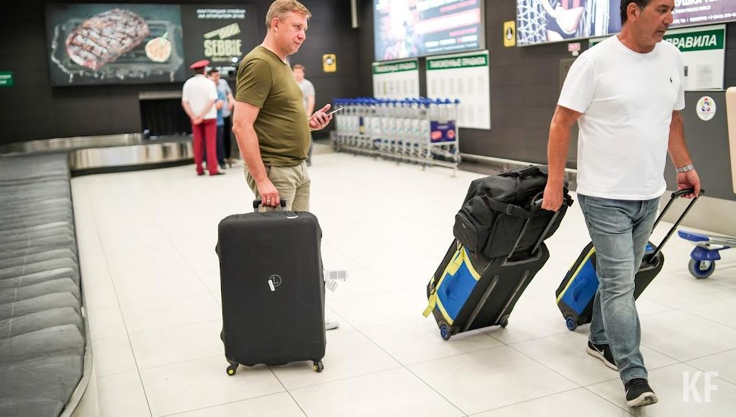 Перед полетом рекомендуется пройти вакцинацию для защиты от коронавируса.