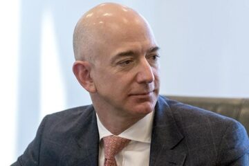 Основатель интернет-магазина Amazon Джефф Безос возглавил список самых богатых людей в мире