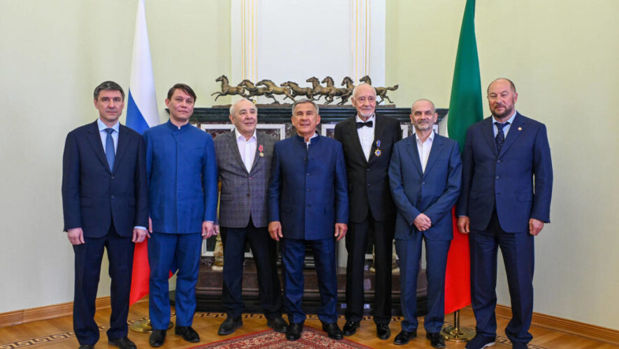 Артисты внесли неоценимый вклад в развитие татарского театра.