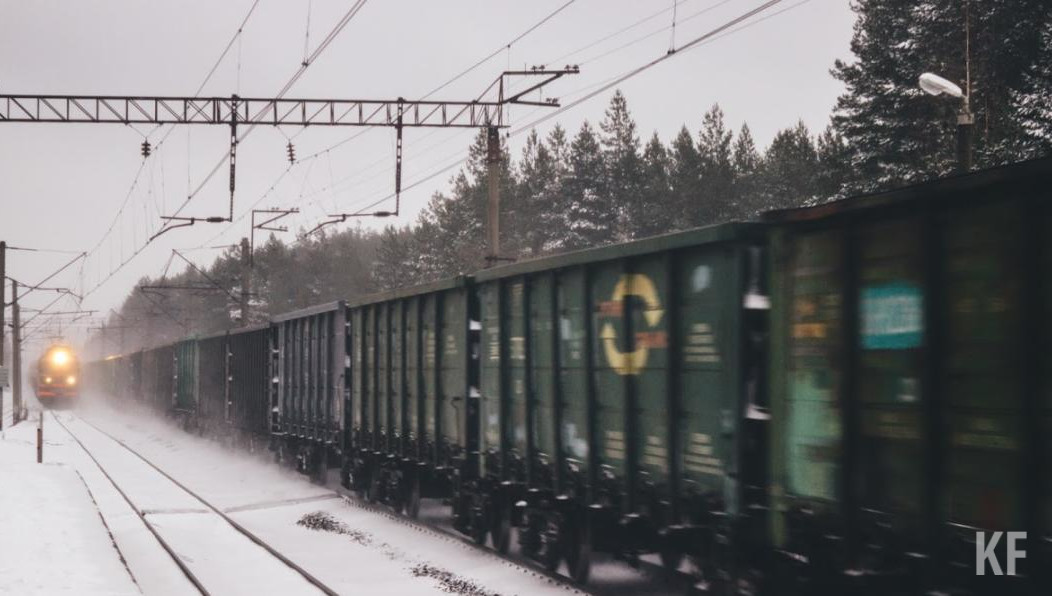Злоумышленник попросил телефон для звонка и сбежал с ним.