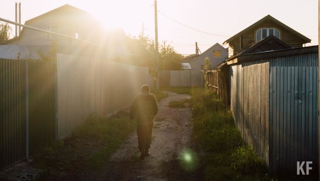 Иномарку не поставили на ручник.