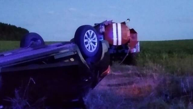 Компания передвигалась ночью