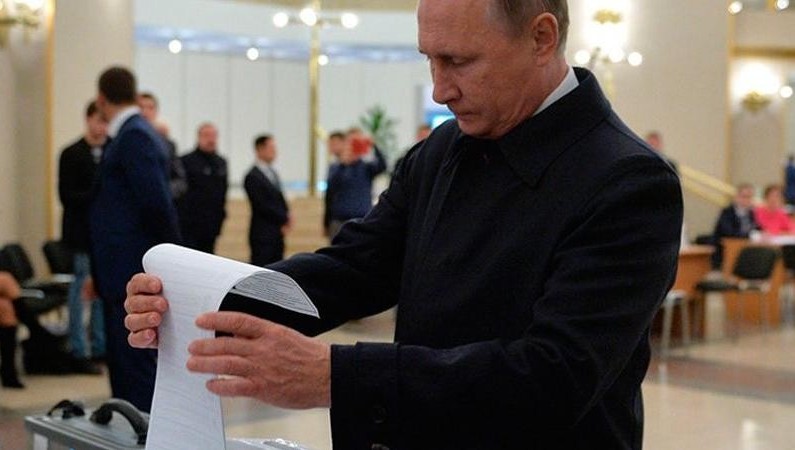 На выборах президента России проголосовал действующий глава государства Владимир Путин