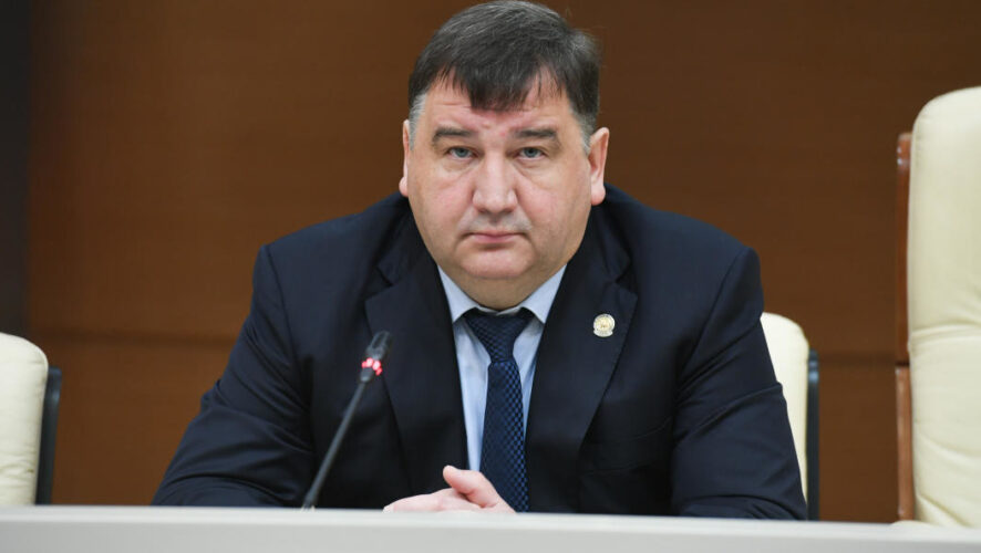 Сафин возглавлял министерство транспорта и дорожного хозяйства Татарстана с 2010 года.