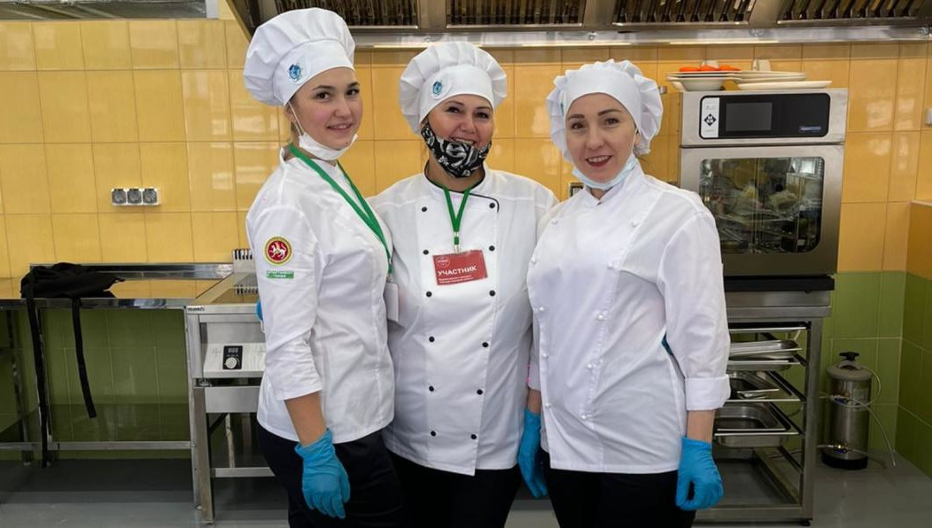 Специалисты показали мастерство на базе московского Пищевого колледжа №33.