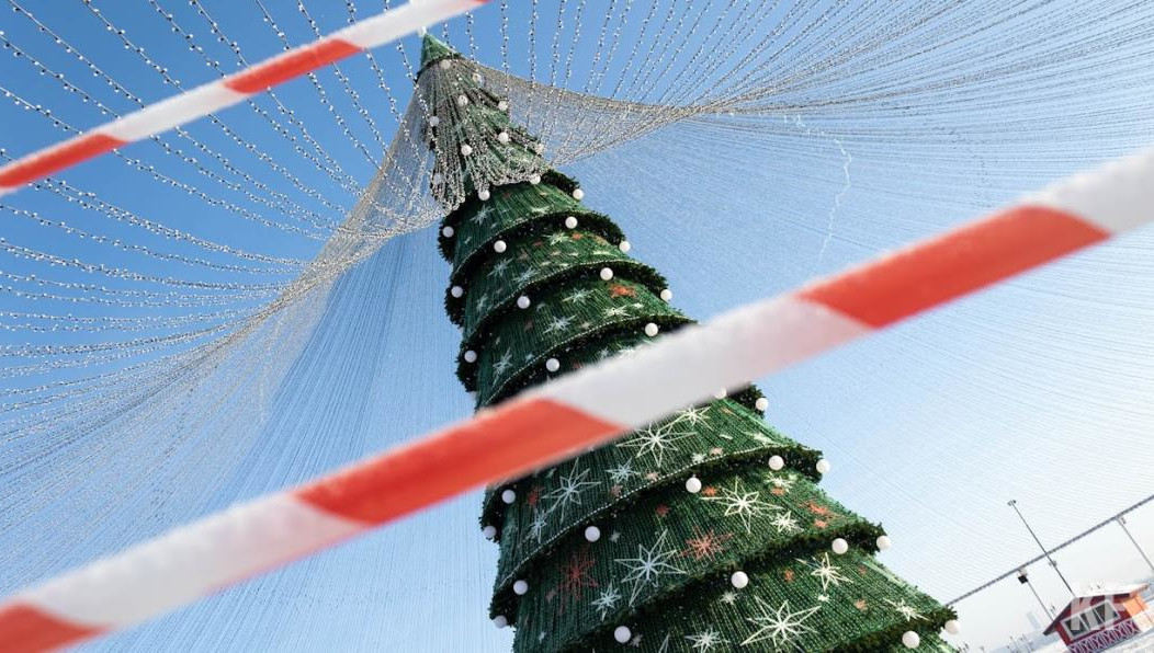 Понравилось убранство главной ели только 53 процентам опрошенных казанцев.