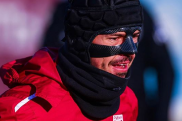 Полузащитник «Рубина» получил сотрясение мозга и перелом носа в кубковом матче в Хабаровске.