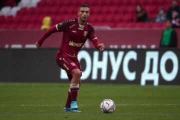 Али Аднан улетел на обследование.