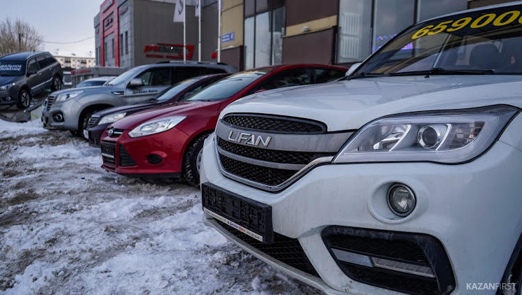 Подержанные машины в большинстве своем продаются в России уже не первым владельцем. Количество собственников