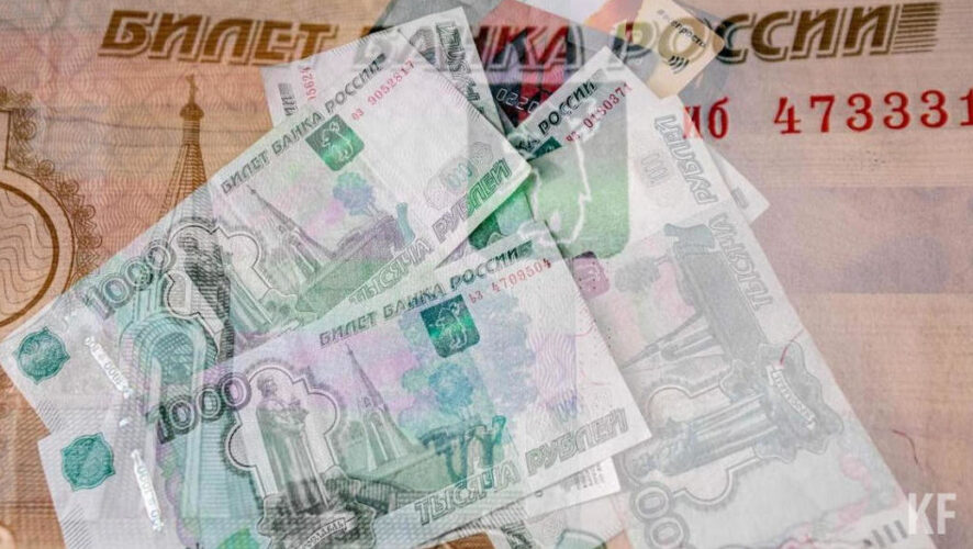 Злоумышленник убедил женщину оформить кредит и перевести деньги на непонятные счета.