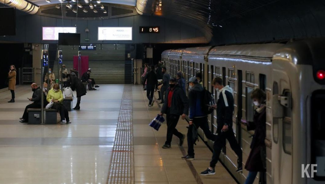 За предыдущие сутки в метро выявлено 178 человек без масок