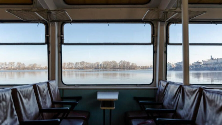 Вопросы финансирования Алексей Русских обсудил с директором АО &laquo;Государственная транспортная лизинговая компания&raquo; Евгением Дитрихом.