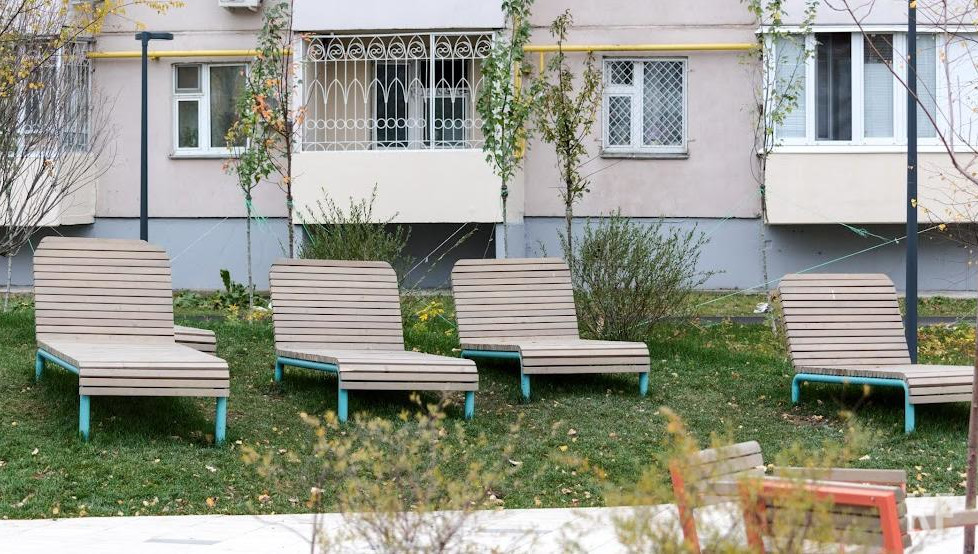 В нем принимают участие жители республики от 14 лет и старше.