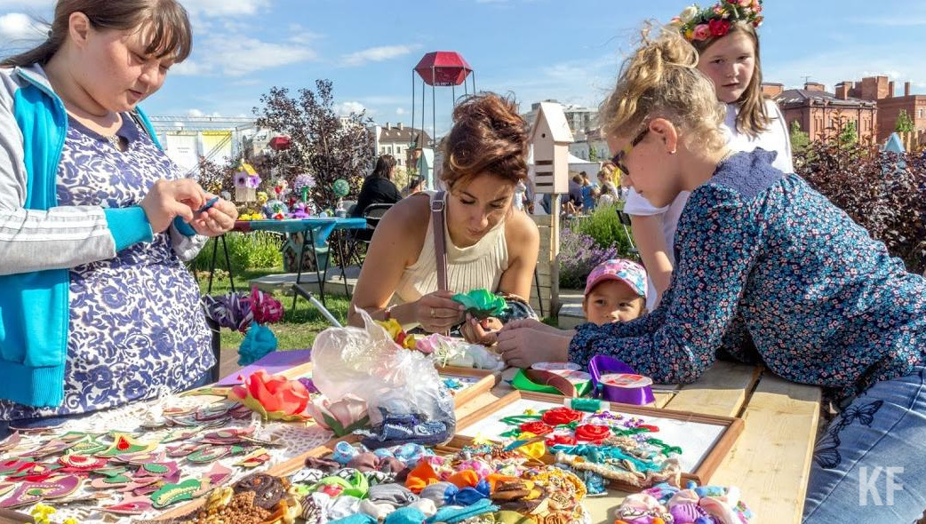 В программе – лекции