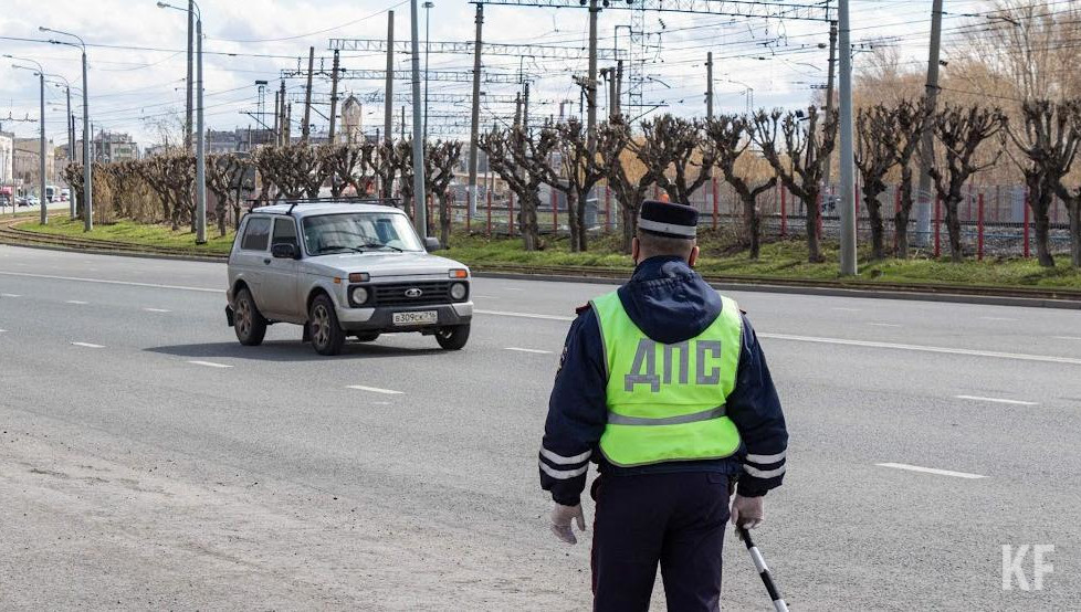 Мужчину лишили водительских прав и назначили обязательные работы.