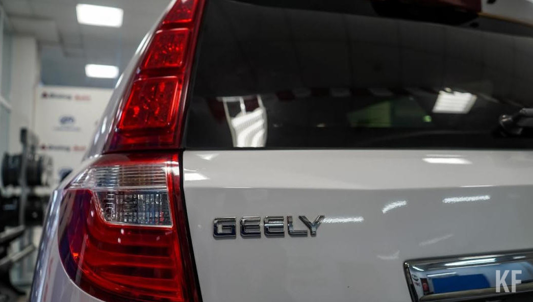 С начала 2022 года стоимость легкового авто увеличилось до 2 миллионов 290 тысяч рублей.