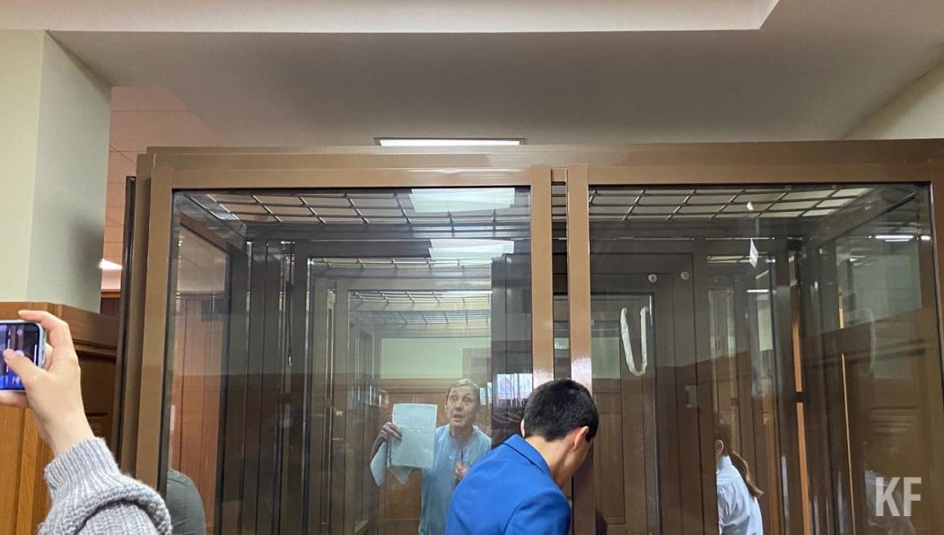 Подсудимые не признают вину.