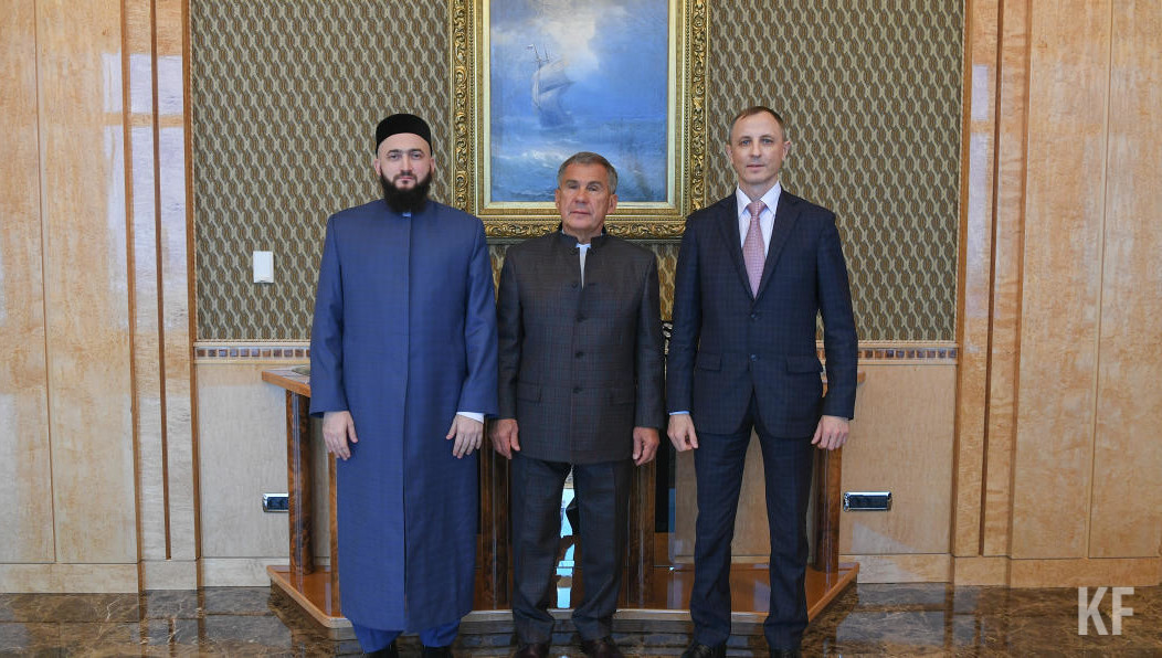 Также прошла встреча с и. о. ректора Болгарской исламской академии Айнуром Тимерхановым.