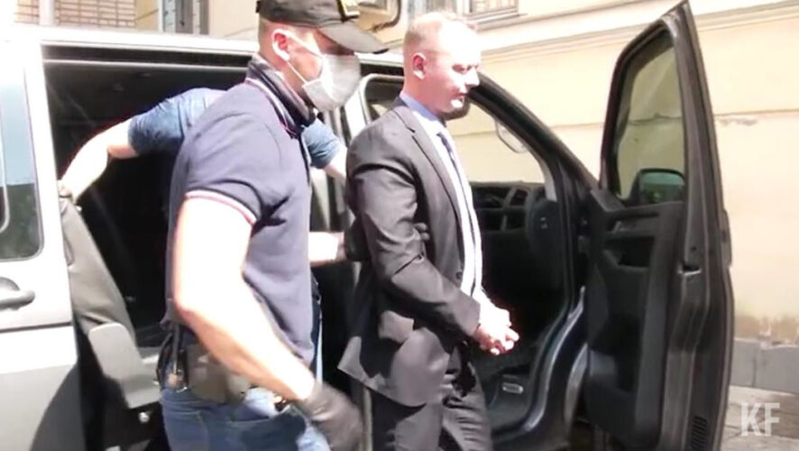 Советника гендиректора «Роскомоса» задержали в Москве.