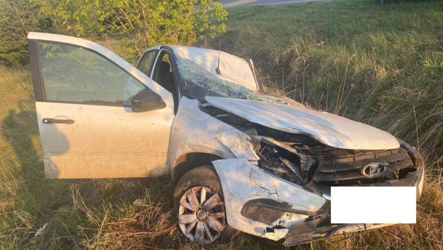 Мужчина на скорости не справился с управлением.