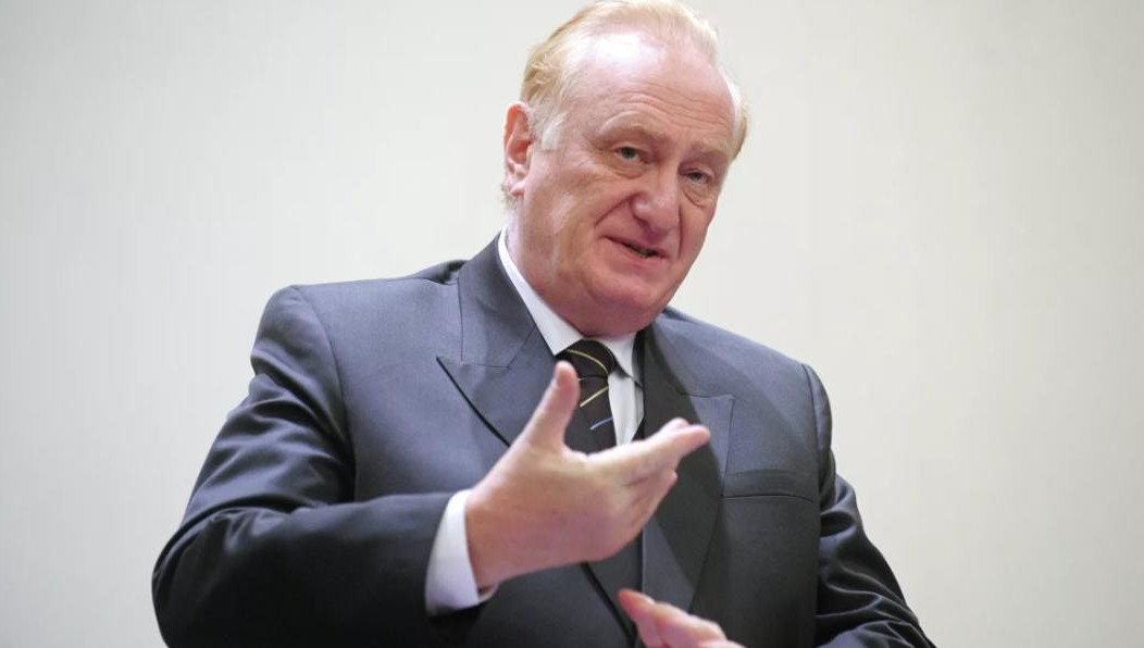 Врач указал