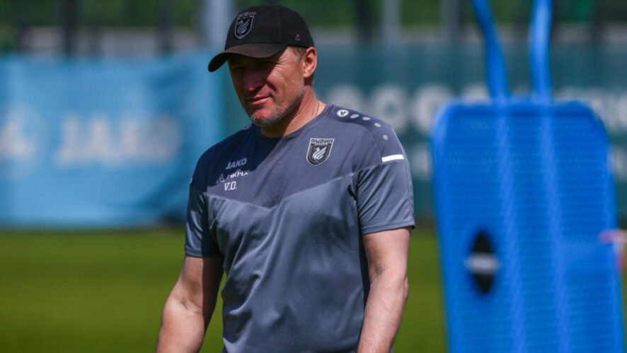 Тренер нападающих «Рубина» рассказал о перспективах Дениса Макаров на Чемпионате Европы и трансферах клуба.