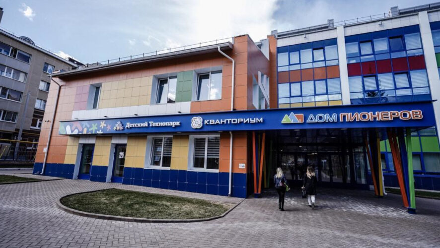 В учреждение принимаются дети в возрасте от шести до 18 лет.