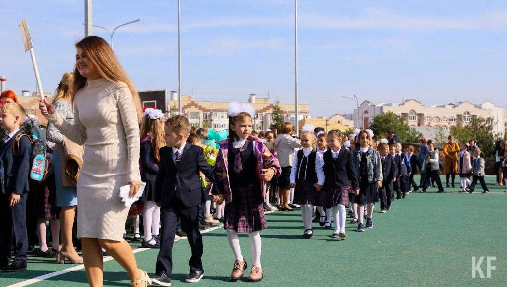 Грант могут получить учителя со стажем не более трех лет.