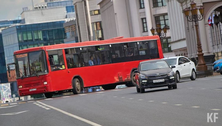 Амир Сафин оценил работу водителей общественного транспорта.