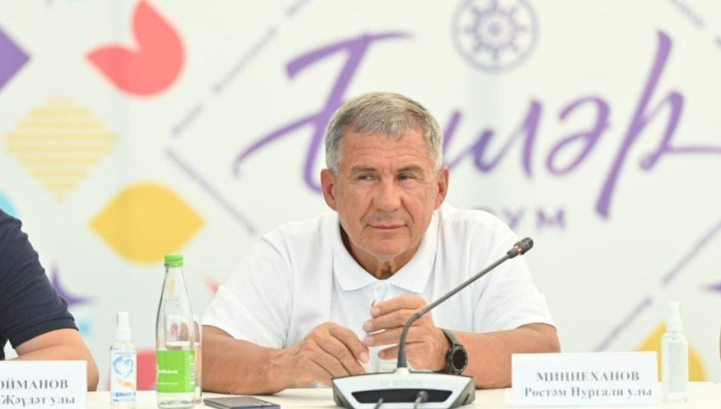 Лидер республики посетил мастерскую