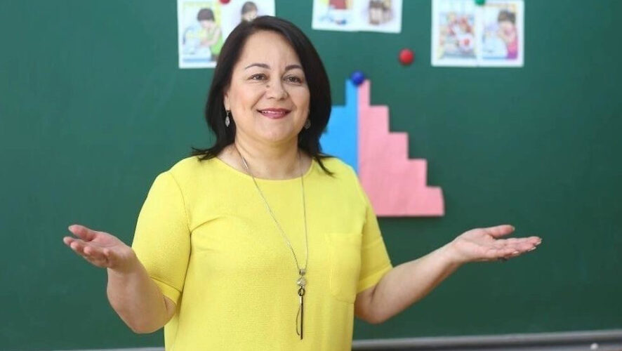 Лауреатами стали преподаватели из 17 регионов России.