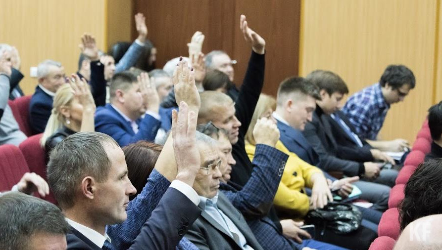 Столица Татарстана заняла последнее место по числу мечтающих занять кресло власти.