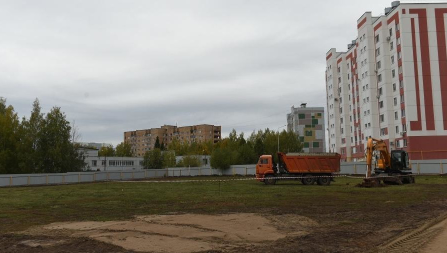 Он рассчитан на 98 квартир.