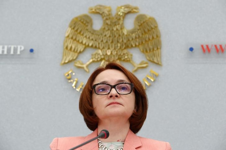 а возможный запрет на покупку российских ОФЗ может спровоцировать массовую распродажу госбумаг резидентами Америки