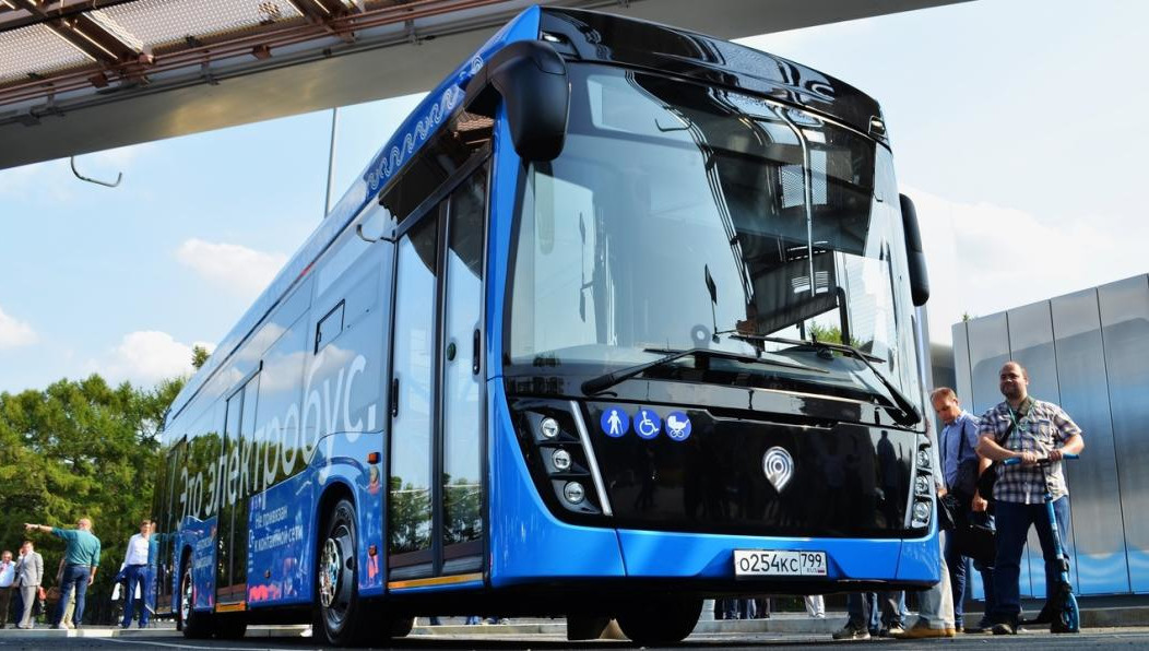 Техника начнет курсировать по маршруту «Онкоцентр - Московская площадь».