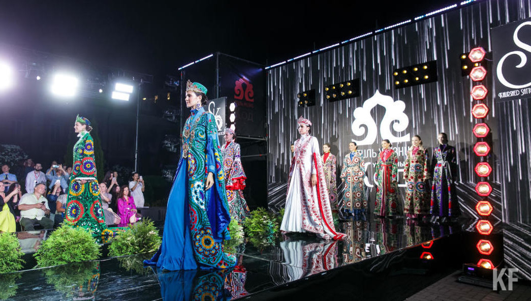 На фестивале «Возрождение: Эпос в современном прочтении» участвовали дизайнеры Алтая