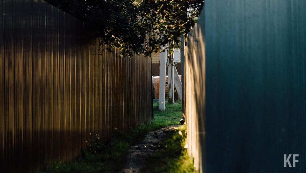 Это произошло частном секторе в Советском районе Казани