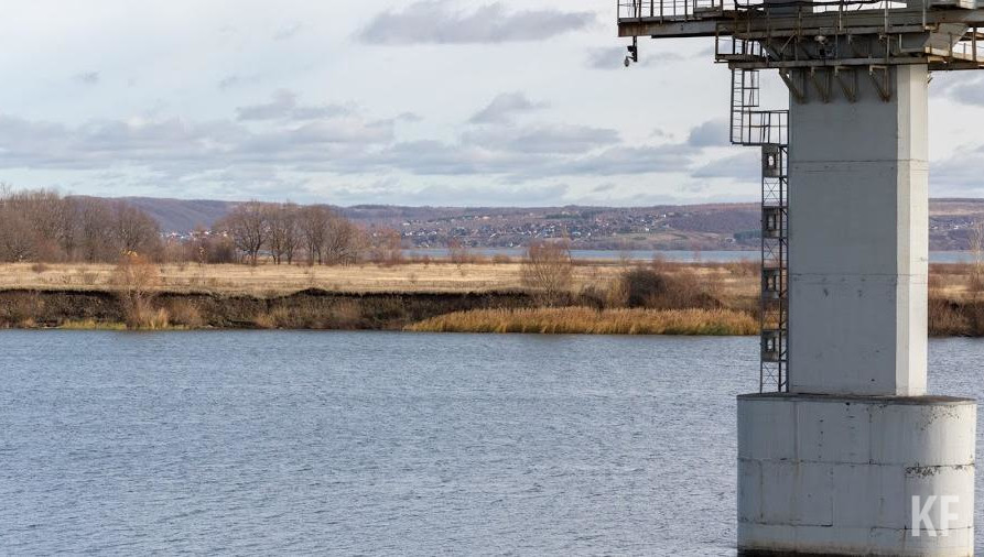 Поток утекших налево денег перелился за 10 миллионов.