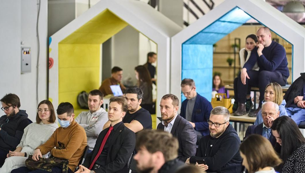 После завершения работы в городе продолжат развивать проект «Городские модераторы».