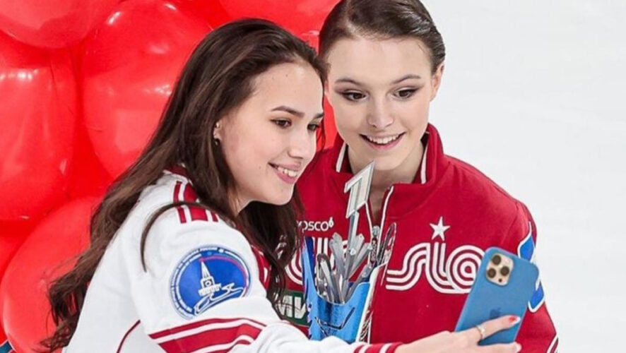 Олимпийские чемпионки ведут шоу «Ледниковый период» на Первом канале.