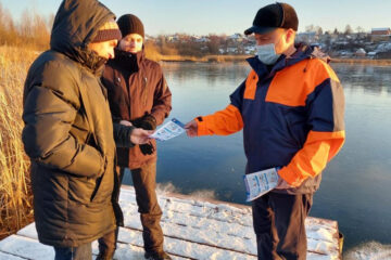 Инспекторы уделят большее внимание местам массового скопления рыбаков.