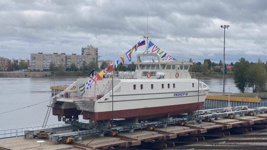 Над созданием первого в России беспилотного судна работали представители семи вузов страны.