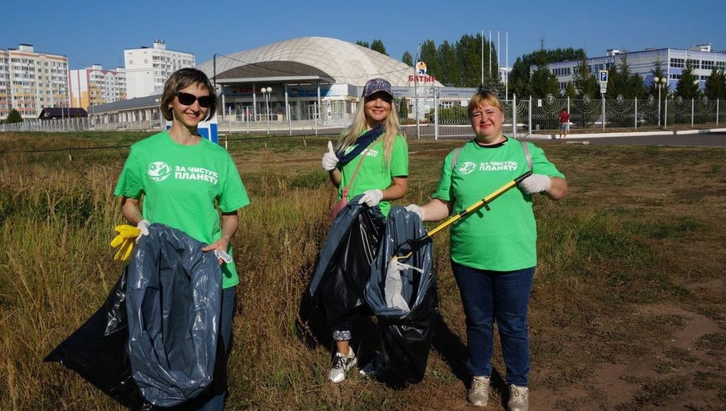 Субботник посвятили юбилею города.