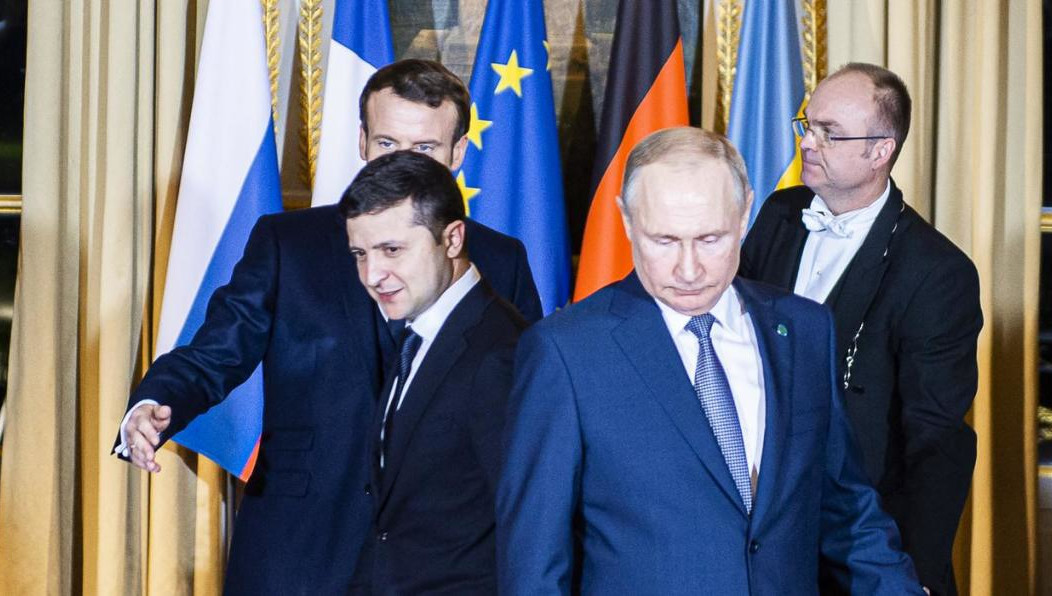 Возможная встреча на саммите «Большой двадцатки» на Бали станет первой очной встречей президента России и Украины с начала СВО 24 февраля.