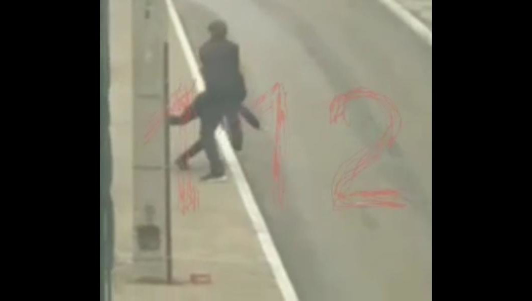 Нападение произошло на улице Белова в Сибае.