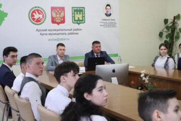 Лулаков подчеркнул важность создания молодежных центров
