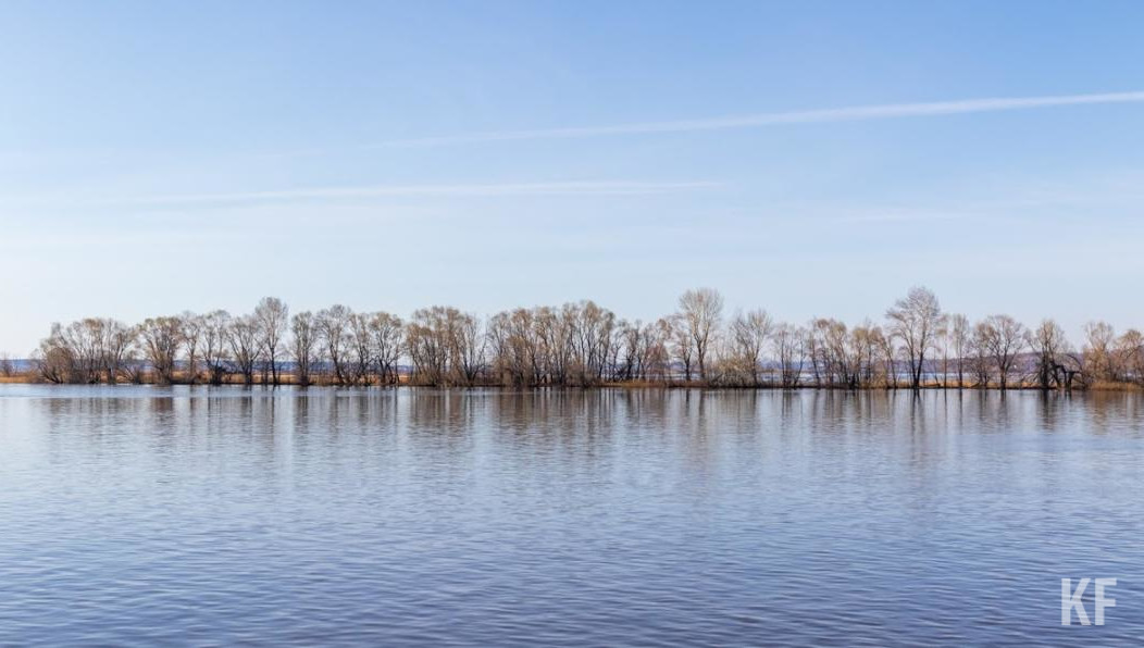 Двоих из них не могли найти в течение нескольких дней.