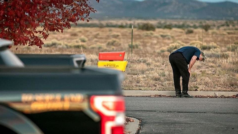 Все больше негатива собирается вокруг оружейника фильма
